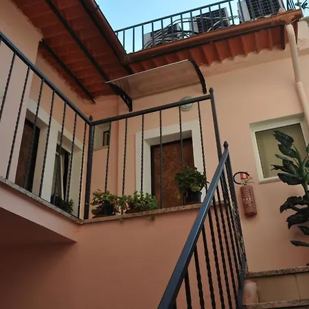 Lovely Vendégház Róma